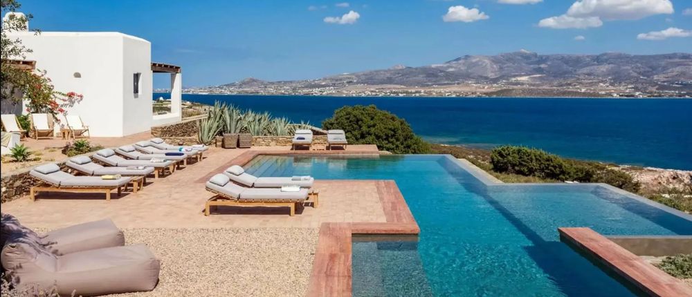 Serenity in Antiparos, panoramic island views, a private pool, and the art of slow Greek living.